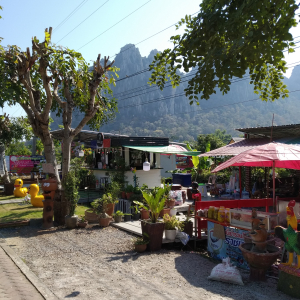 Coffee shop and restaurant at Khao No Mountain