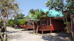 The bungalows at Kalae Resort near Nakhon Sawan